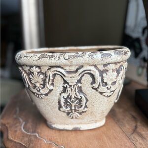 Vintage Style Cream and Brown Decorative Planter